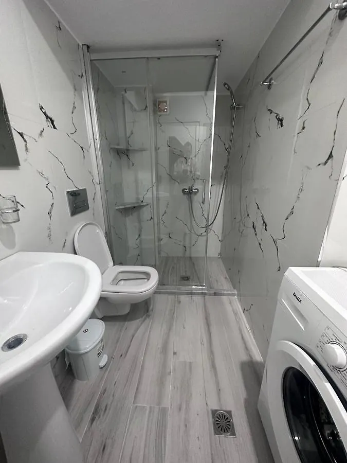 Petrit Apartments Sarande
